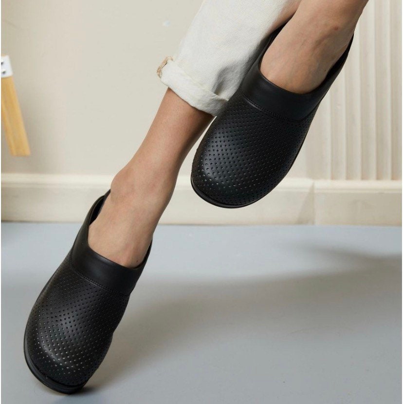 Black Breathable Air Clogx Leather Slippers Clogs